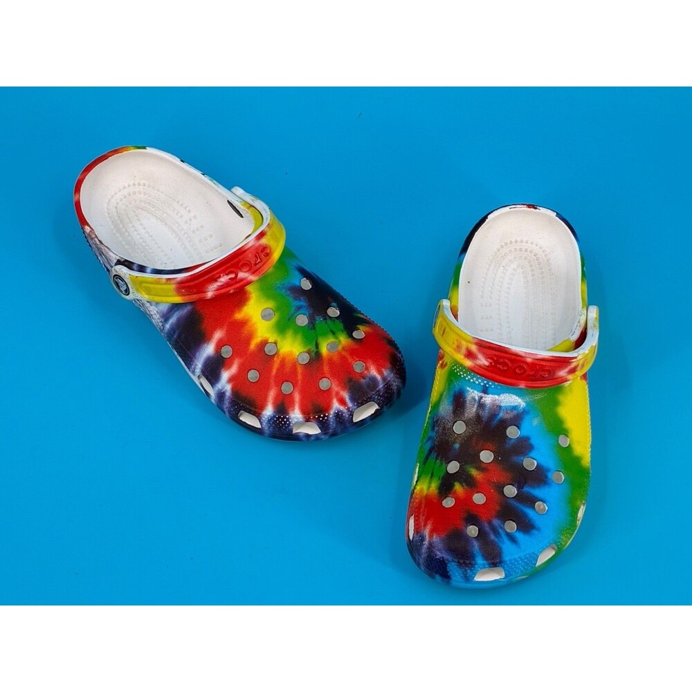 Crocs Classic Tie Dye Rainbow Clogs Shoes Men’s 7 Women’s 9 Multicolor